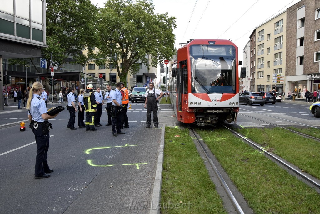 VU PKW Strab Koeln Mitte Caecilienstr Hohe Str P58.JPG - Miklos Laubert